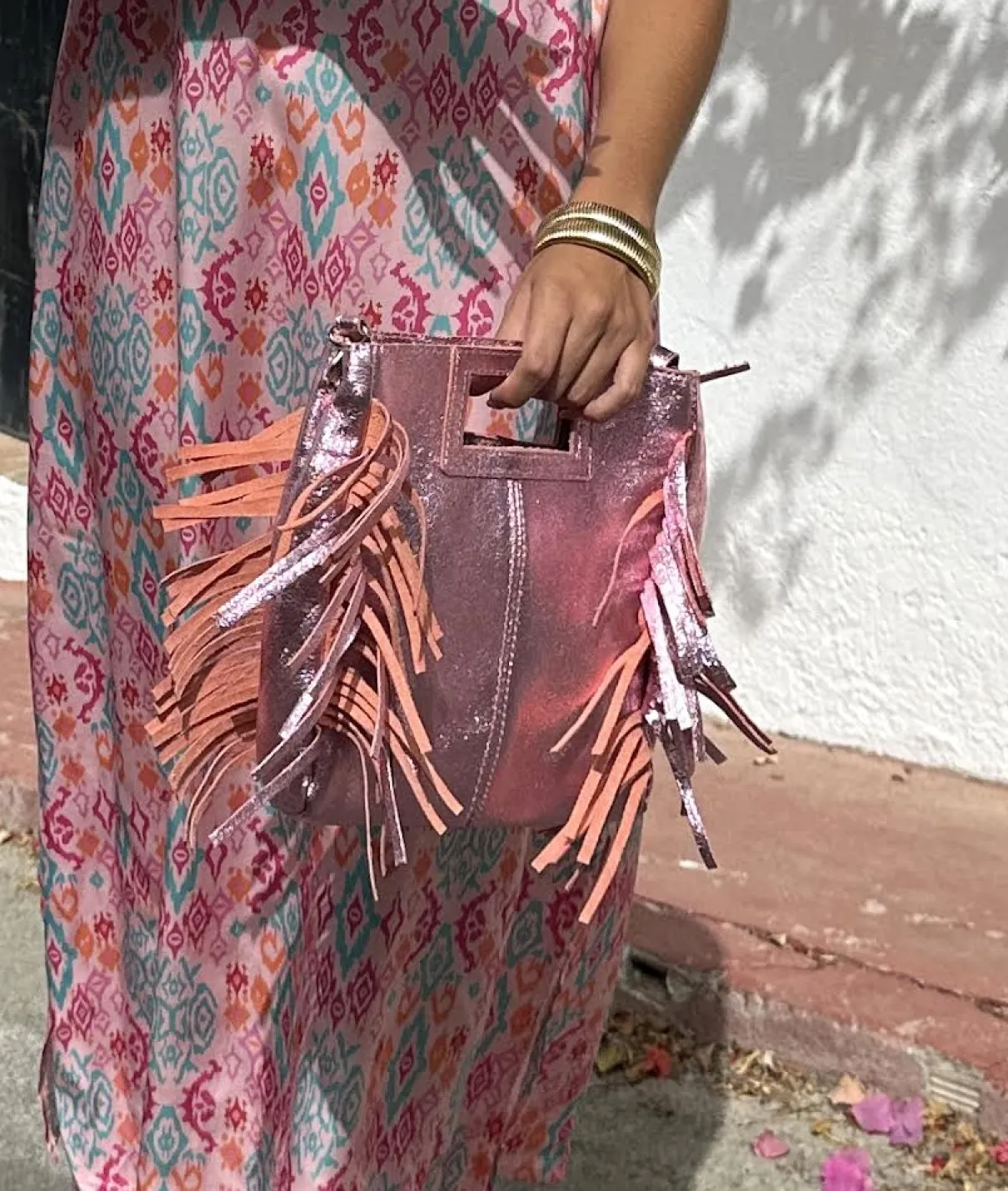 Bolso flecos metalizados