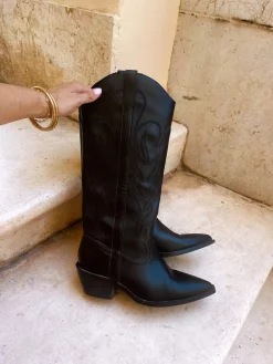Bota alta cowboy bordados negra