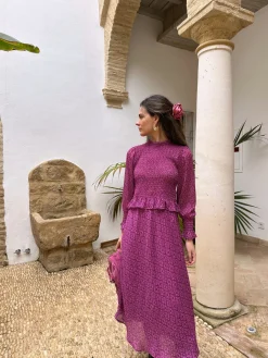 Falda evase tejido plumeti gasa